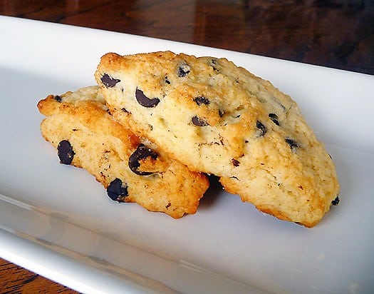 dark-chocolate-chip-scones