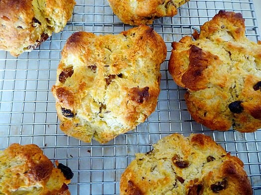 Irish soda bread scones on a cooling rack.