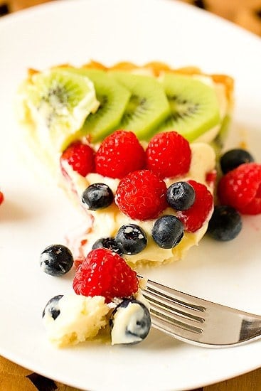 Fresh Fruit Tart with Pastry Cream