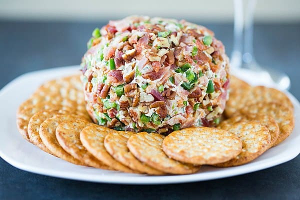 Bacon-Jalapeno Cheese Ball