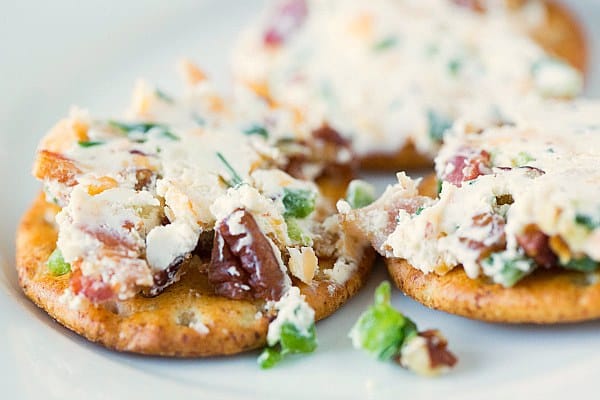 Bacon-Jalapeno Cheese Ball