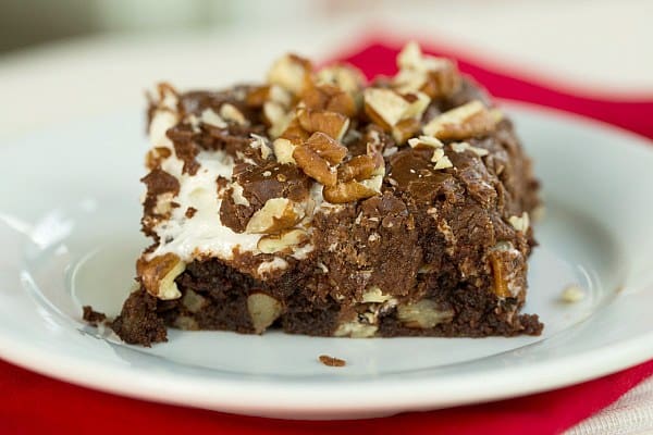 Mississippi Mud Brownies by @browneyedbaker :: www.browneyedbaker.com