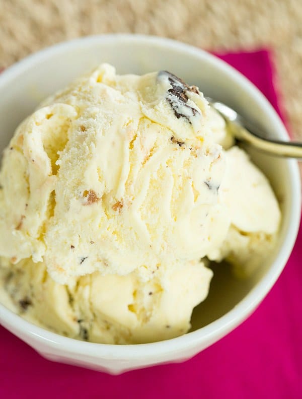 Toasted Coconut Dark Chocolate Chunk Ice Cream by @browneyedbaker :: www.browneyedbaker.com