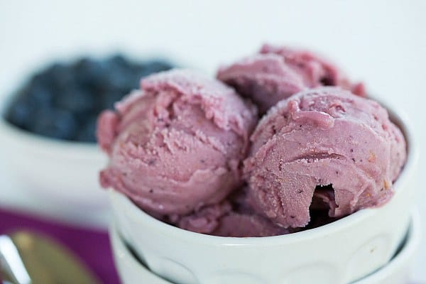Blueberry Buttermilk Sherbet by @browneyedbaker :: www.browneyedbaker.com