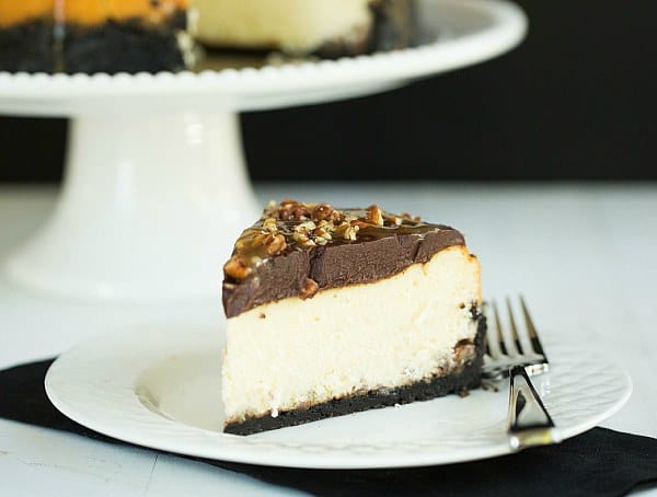 Turtle Cheesecake by @browneyedbaker :: www.browneyedbaker.com