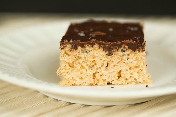 Salted Caramel Rice Krispies Treats with Dark Chocolate by @browneyedbaker :: www.browneyedbaker.com