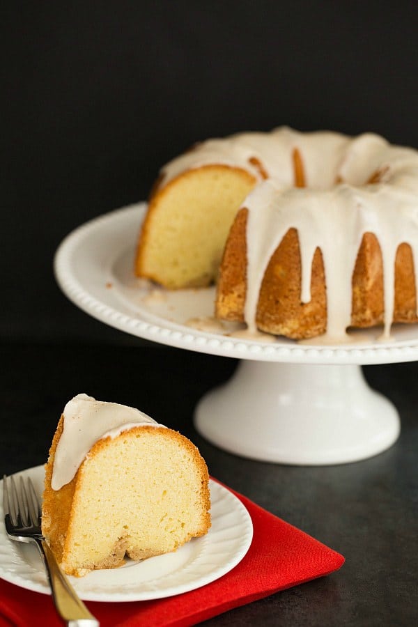 Eggnog Bundt Cake with Rum Icing by @browneyedbaker :: www.browneyedbaker.com