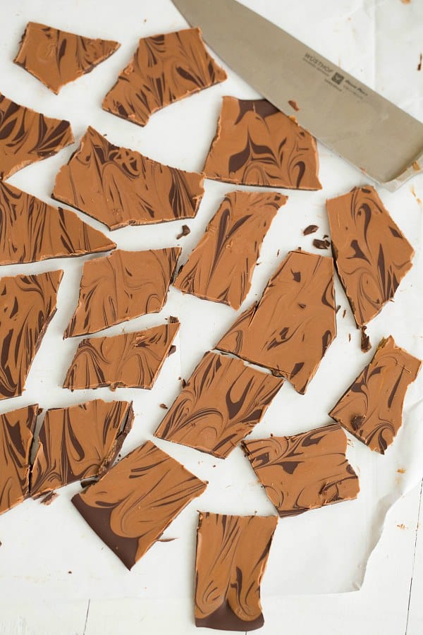 Peanut Butter Swirl Chocolate Bark by @browneyedbaker :: www.browneyedbaker.com