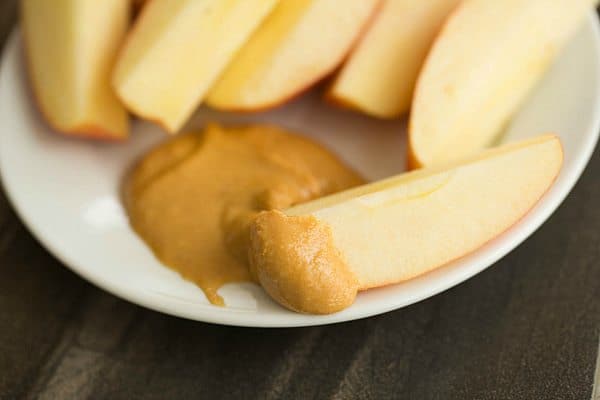 DIY: How to Make Homemade Peanut Butter - 1 ingredient and less than 10 minutes! | browneyedbaker.com