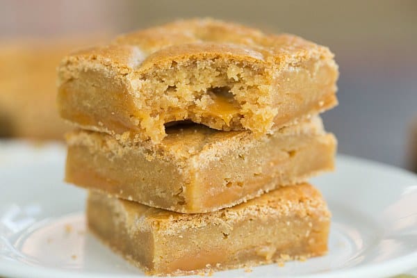 Salted Caramel Blondies | browneyedbaker.com #recipe