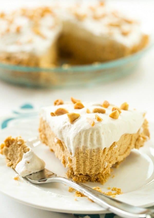 No-Bake Peanut Butter Lover's Pie | browneyedbaker.com #recipe