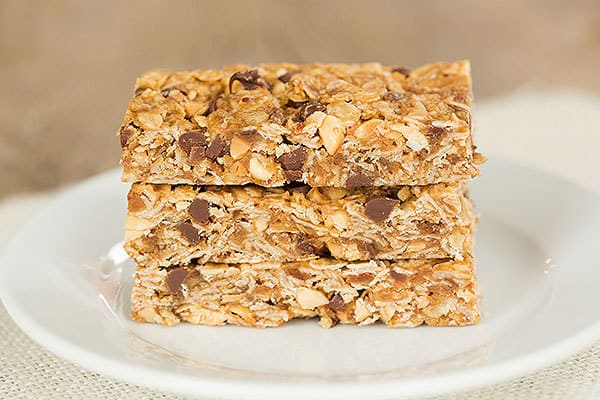 Chewy Peanut Butter-Chocolate Chip Granola Bars - Super easy and so much better than store-bought! | browneyedbaker.com