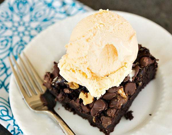 Mrs. Dill's Chocolate Cake - An old family recipe! | browneyedbaker.com