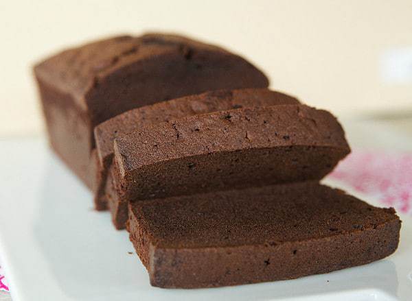Chocolate Pound Cake Recipe | browneyedbaker.com
