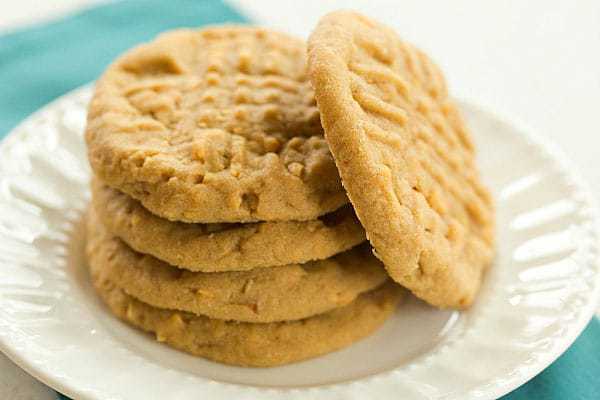 Chunky, Chewy Peanut Butter Cookies | browneyedbaker.com