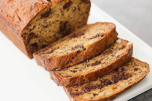 Dark Chocolate Chunk & Walnut Banana Bread | browneyedbaker.com