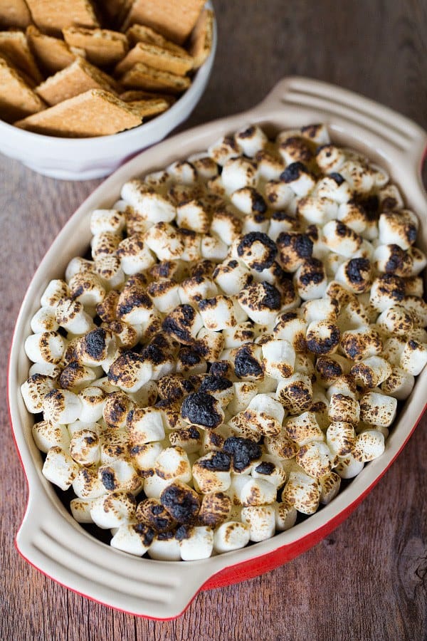 No-Bake S'mores Dip - No campfire needed! | browneyedbaker.com
