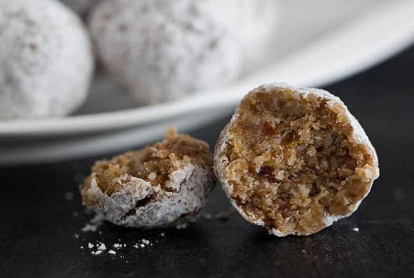 These No-Bake Snowball Cookies are gluten-free and a great Paleo dessert! | browneyedbaker.com