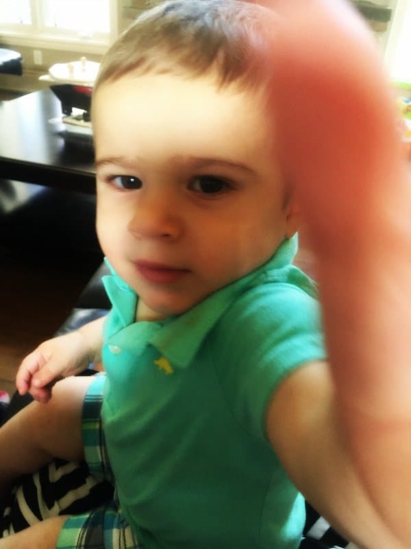Pseudo toddler selfie