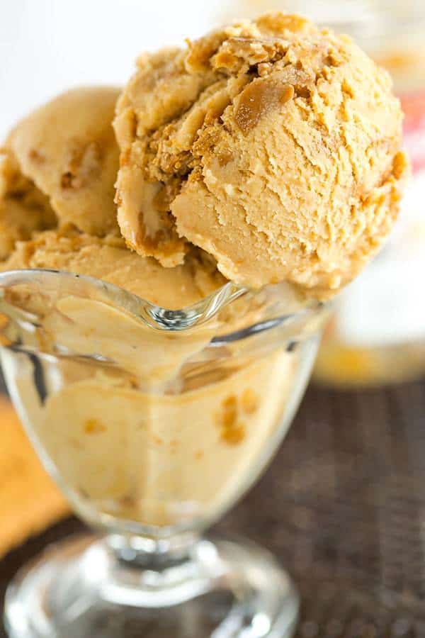 This cookie butter ice cream is a must for anyone who can't keep a spoon out of a jar of Biscoff, speculoos spread or cookie butter!
