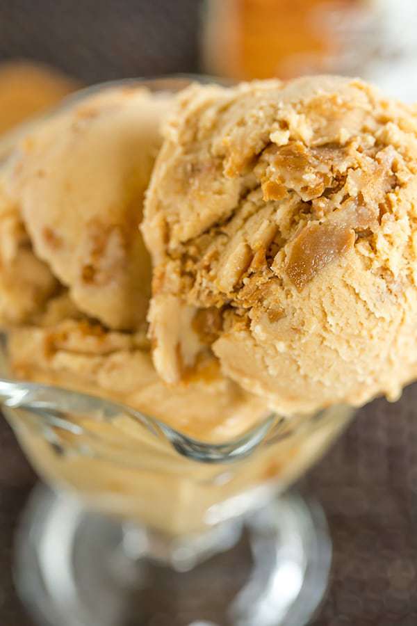 This cookie butter ice cream is a must for anyone who can't keep a spoon out of a jar of Biscoff, speculoos spread or cookie butter!