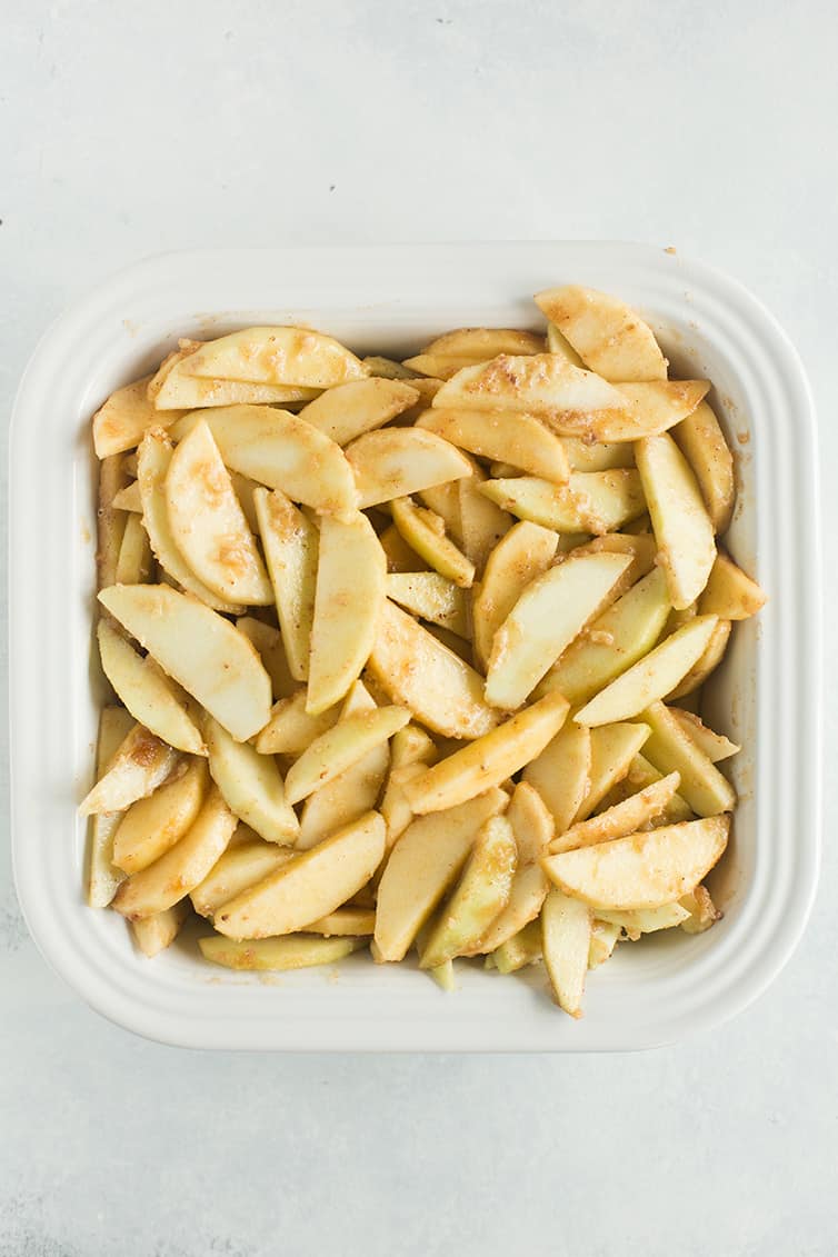 Apple crisp filling in the pan.