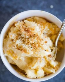 A big bowl of Chrissy Teigen's mac and cheese recipe