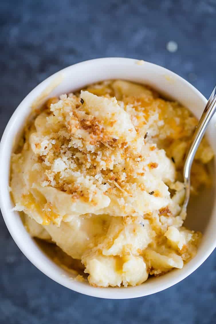 A big bowl of Chrissy Teigen's mac and cheese recipe